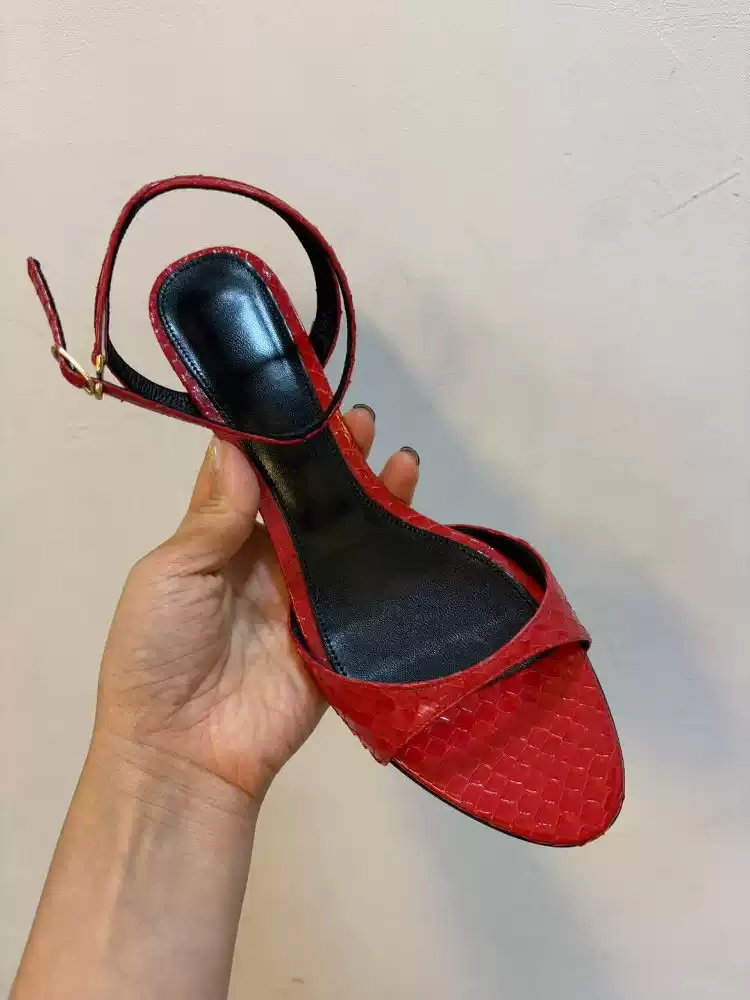 Dames rode lakleren sandalen m - Women'S Shoes Kitten Heels recensie en prijs